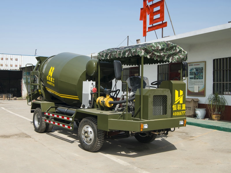 3方自製底盤軍綠